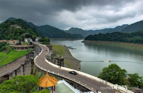 Das Shimen-Reservoir: Ein glitzerndes Juwel im Herzen von Guang'an!